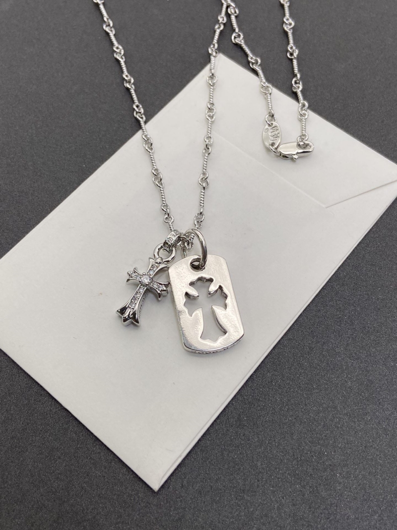 Ch**me He**ts necklaces